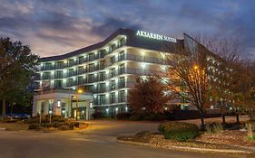 Aksarben Suites Omaha Ne